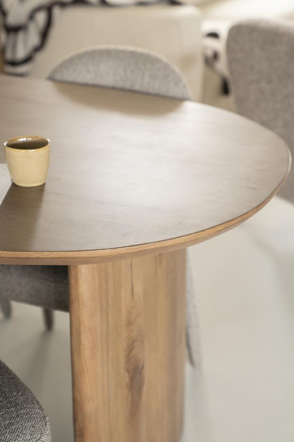 Oak Scandinavian Dining Table S | Oroa.com