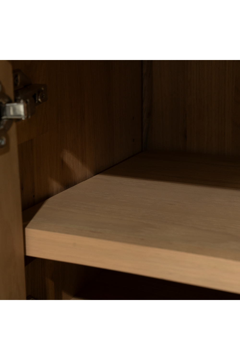 Oak Wood 4-Door TV Cabinet | Oroa.com