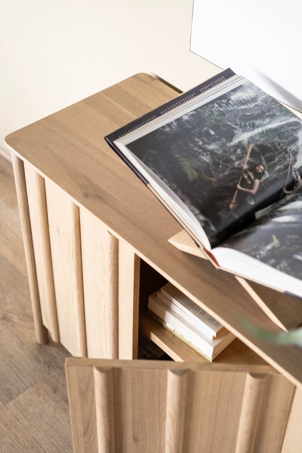 Oak Wood 4-Door Sideboard | Oroa.com