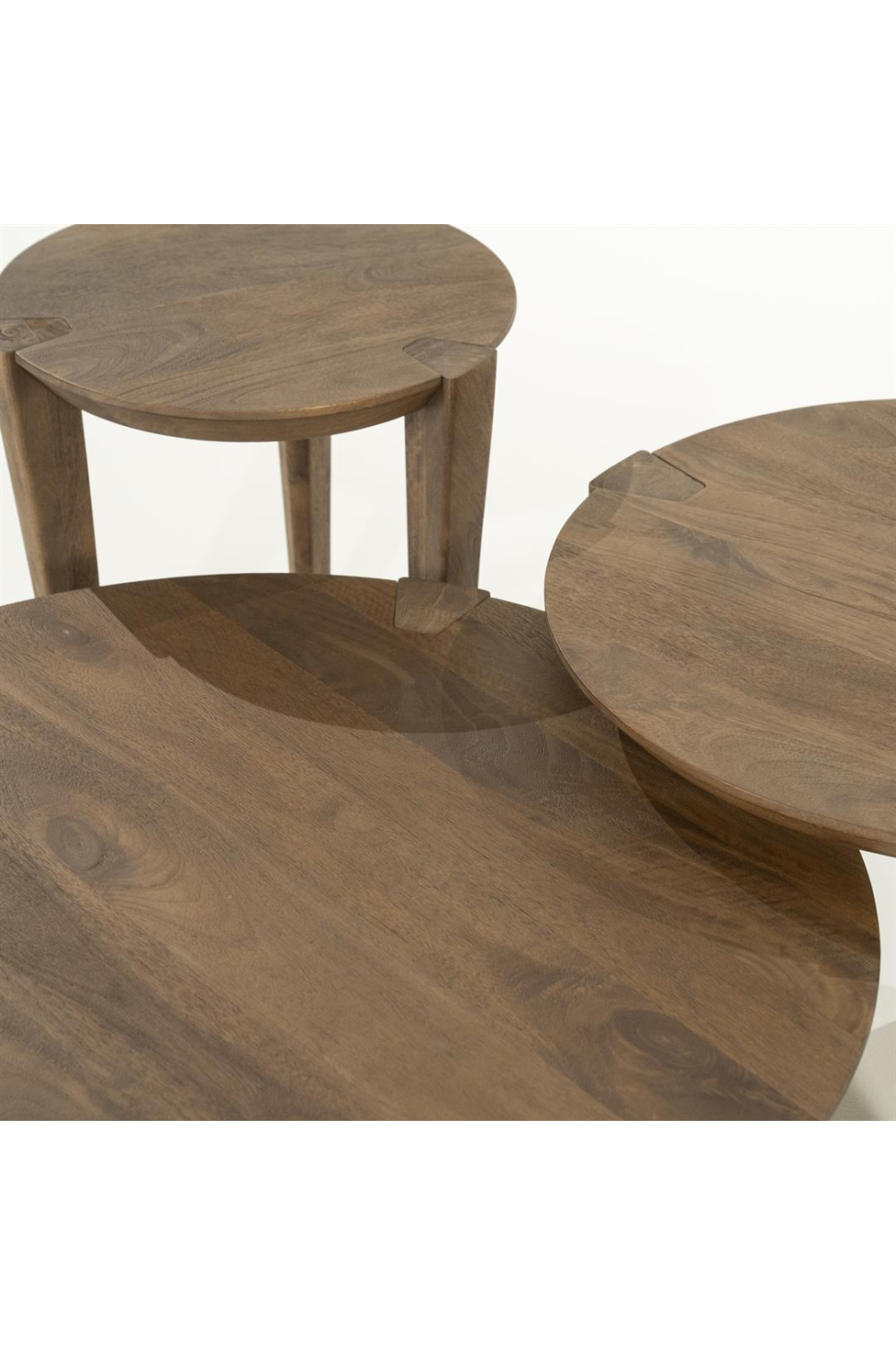 Round Mango Wood Coffee Table | Eleonora Davina | Oroa.com