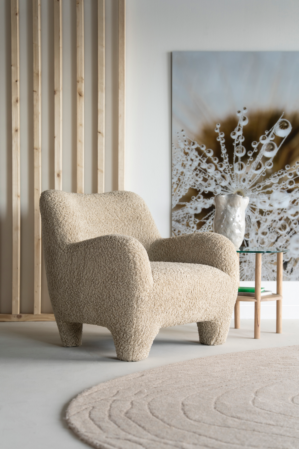 Taupe Upholstered Lounge Chair | Eleonora Fenna | Oroa.com