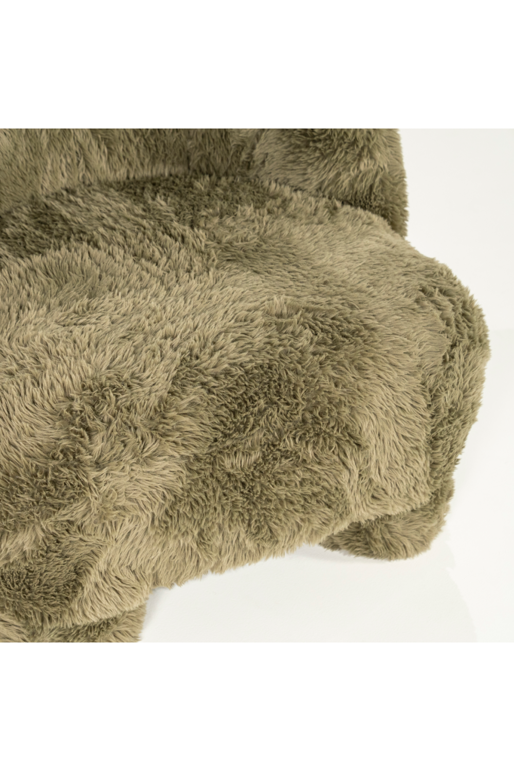 Shaggy Lounge Chair | Oroa.com