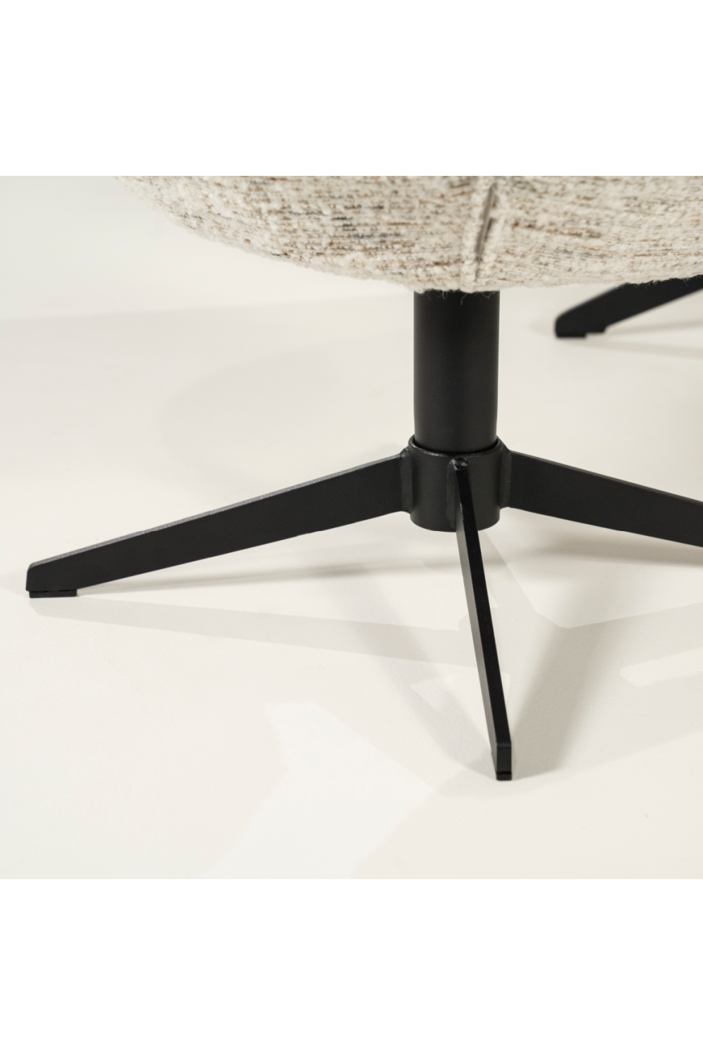 Arched-Back Lounge Chair | Eleonora Ryan | Oroa.com