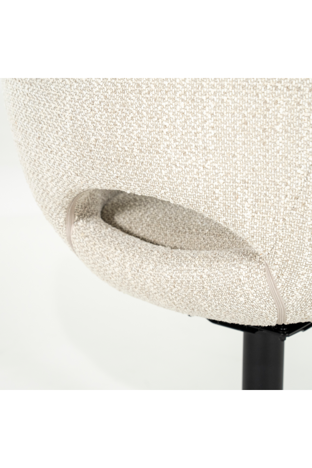 Rounded Open-Back Swivel Chair | Oroa.com