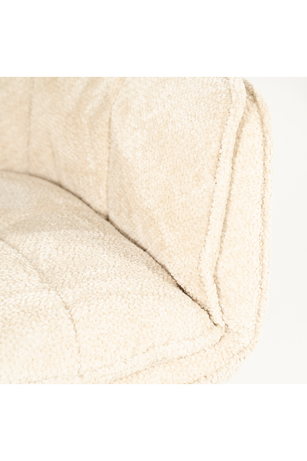 Square Tufted Side Chair | Eleonora Hugo | Oroa.com