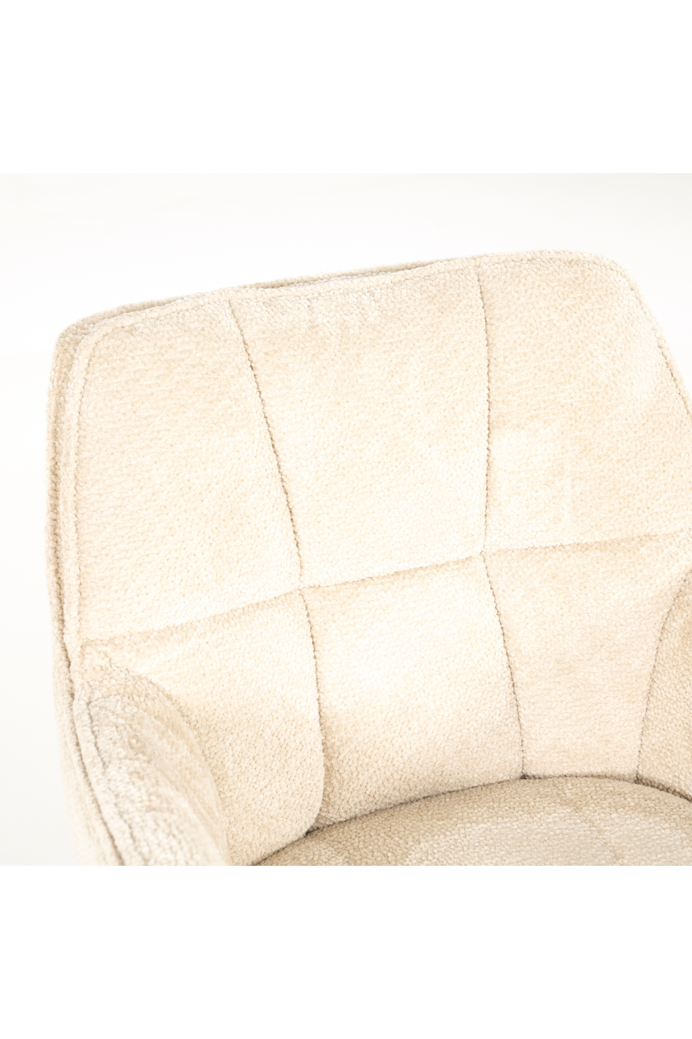 Square Tufted Side Chair | Oroa.com