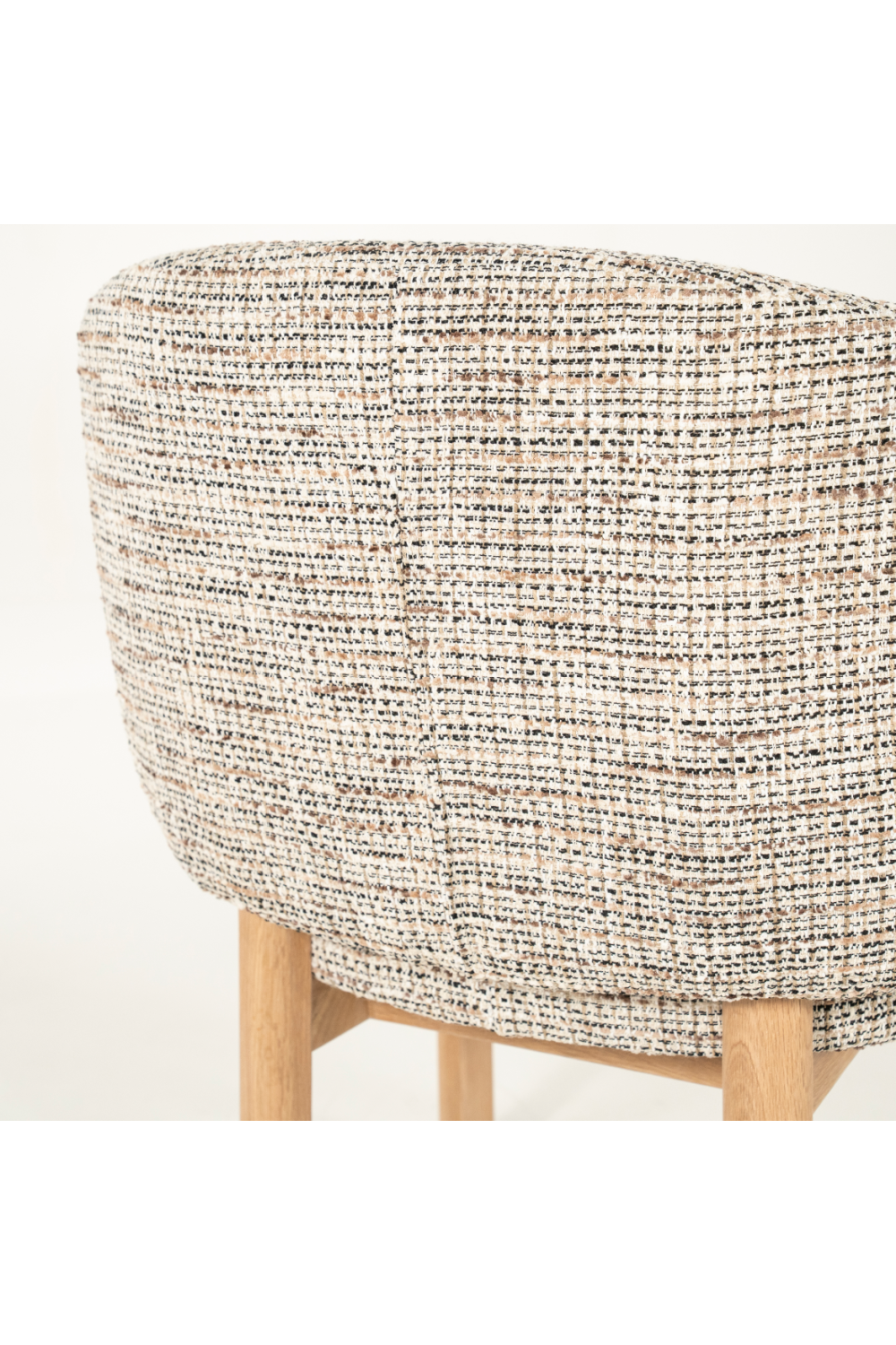 Modern European furniture - Curved Lounge Chair - www.oroa.com | Oroa.com