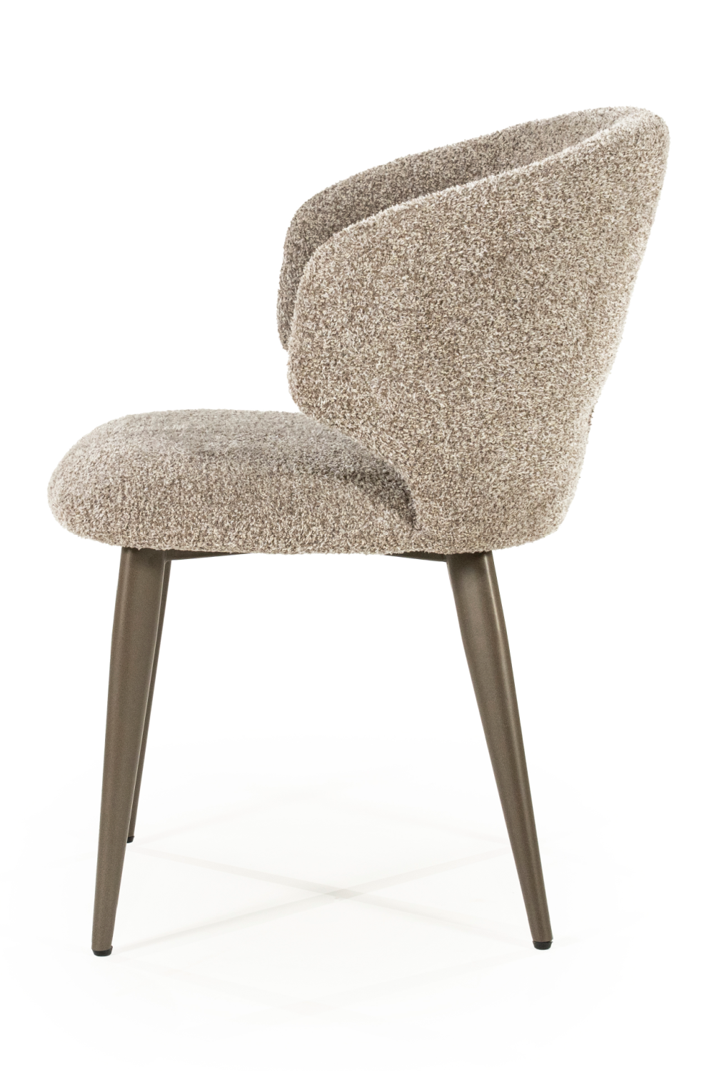 Curved Back Upholstered Dining Chair | Eleonora Mateo | Oroa.com
