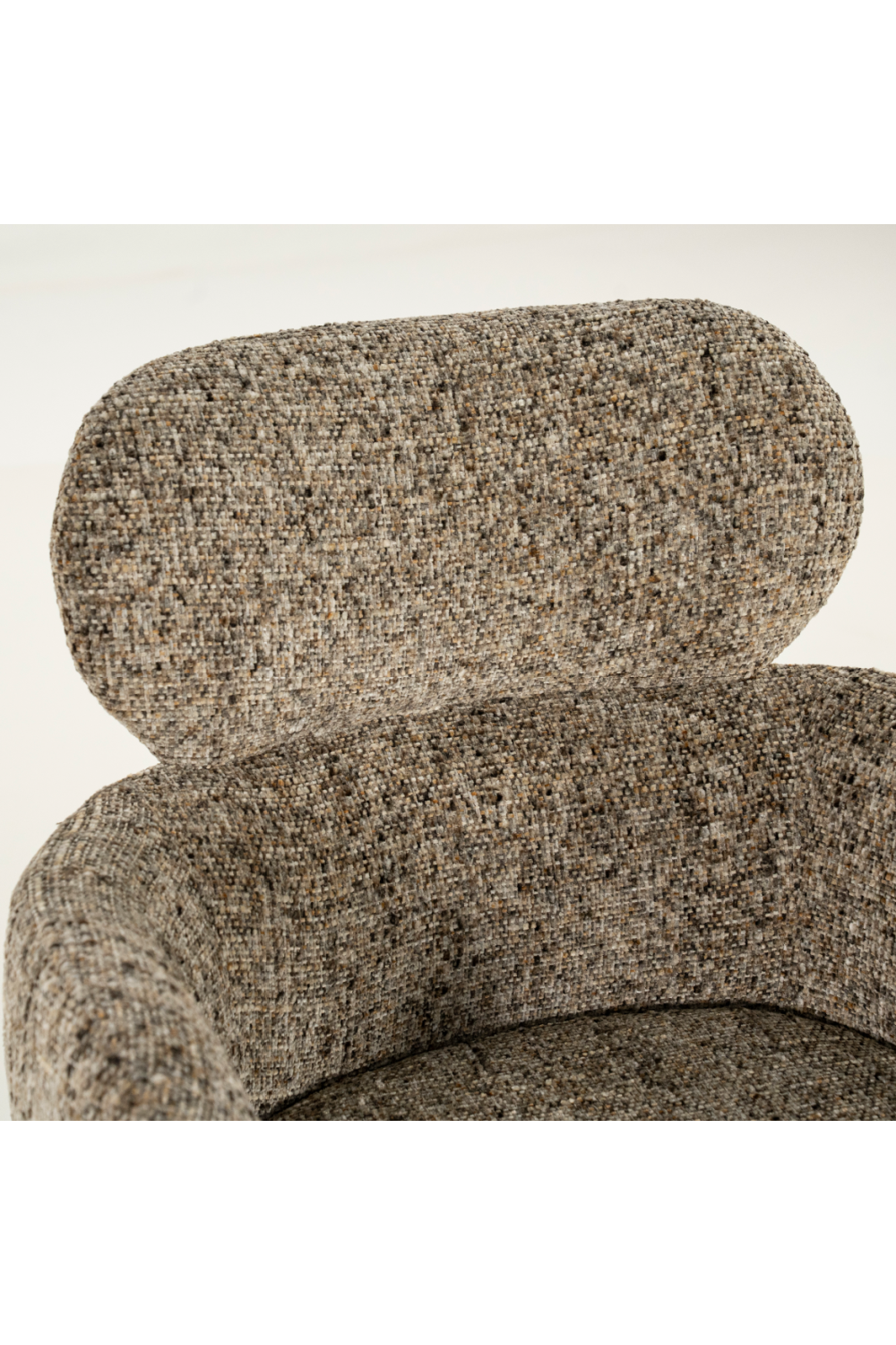 Modern Swivel Amchair | Oroa.com