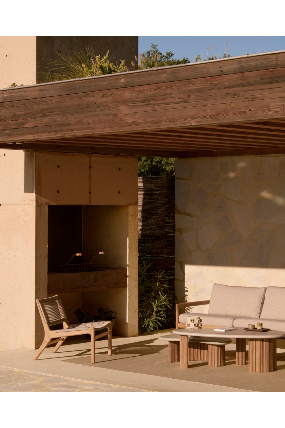 Beige Woven Outdoor Lounge Chair | Ethnicraft Jack | Oroa.com