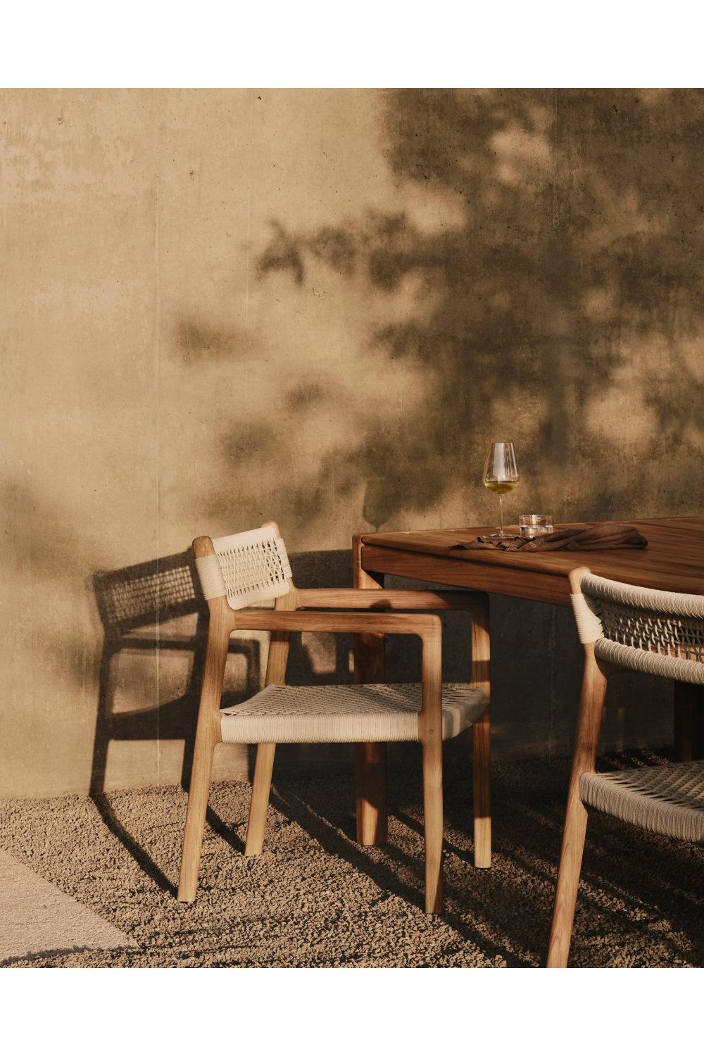 Beige Woven Outdoor Dining Chair | Ethnicraft Jack | Oroa.com