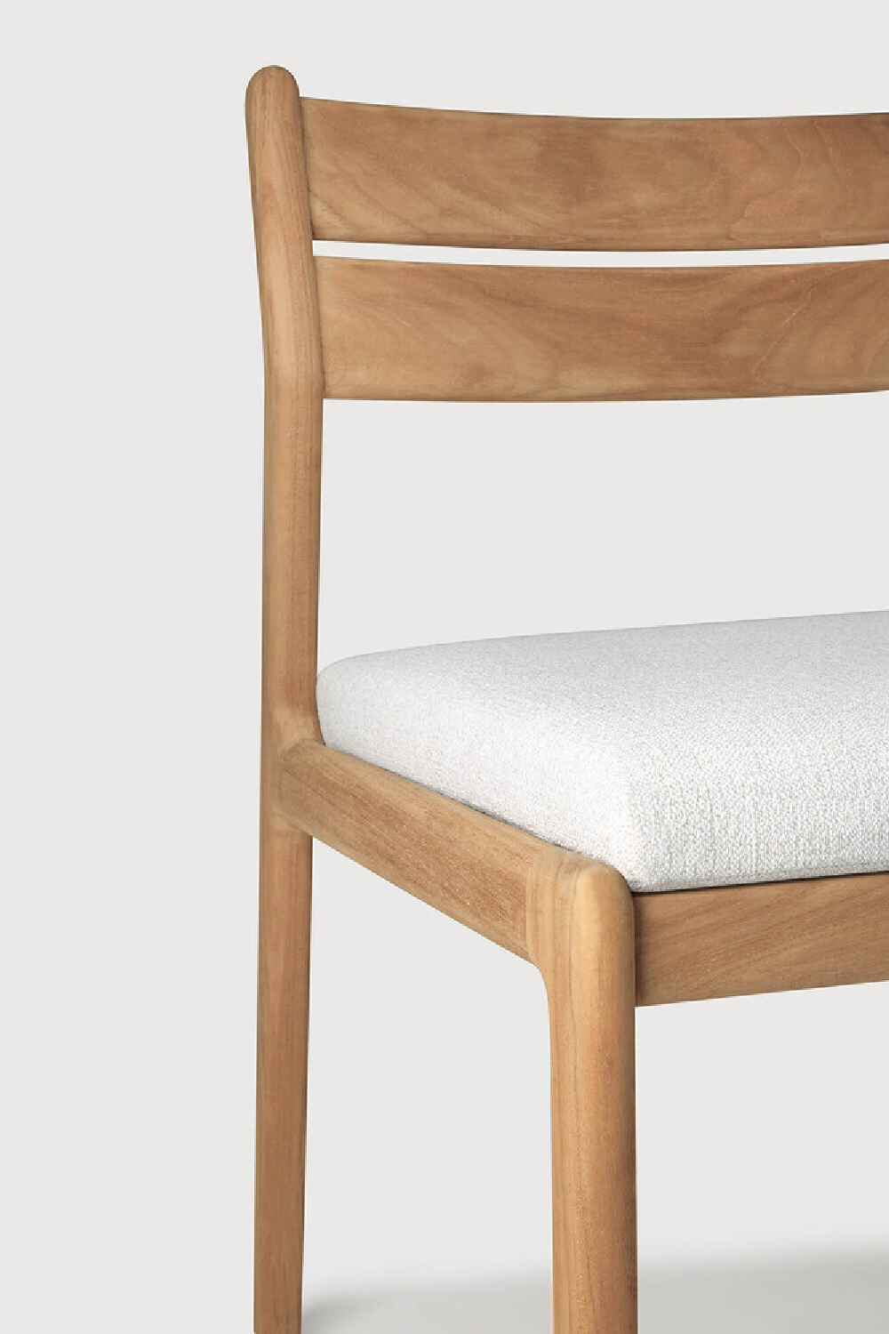Teak Padded Outdoor Dining Chair | Ethnicraft Jack | Oroa.com