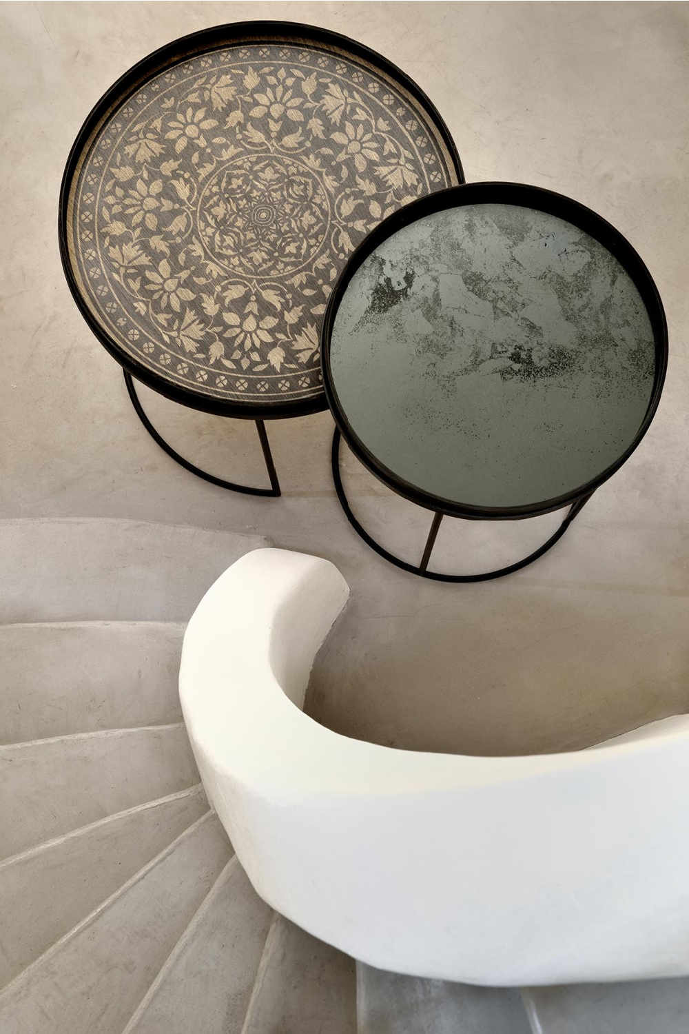 Aged Mirror Round Tray | Ethnicraft | Oroa.com