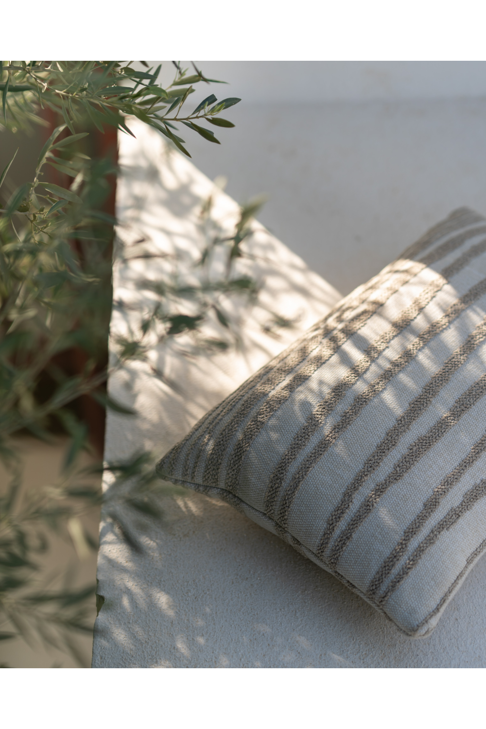 Printed Outdoor Cushions (2) – White – material finish alternate view 5