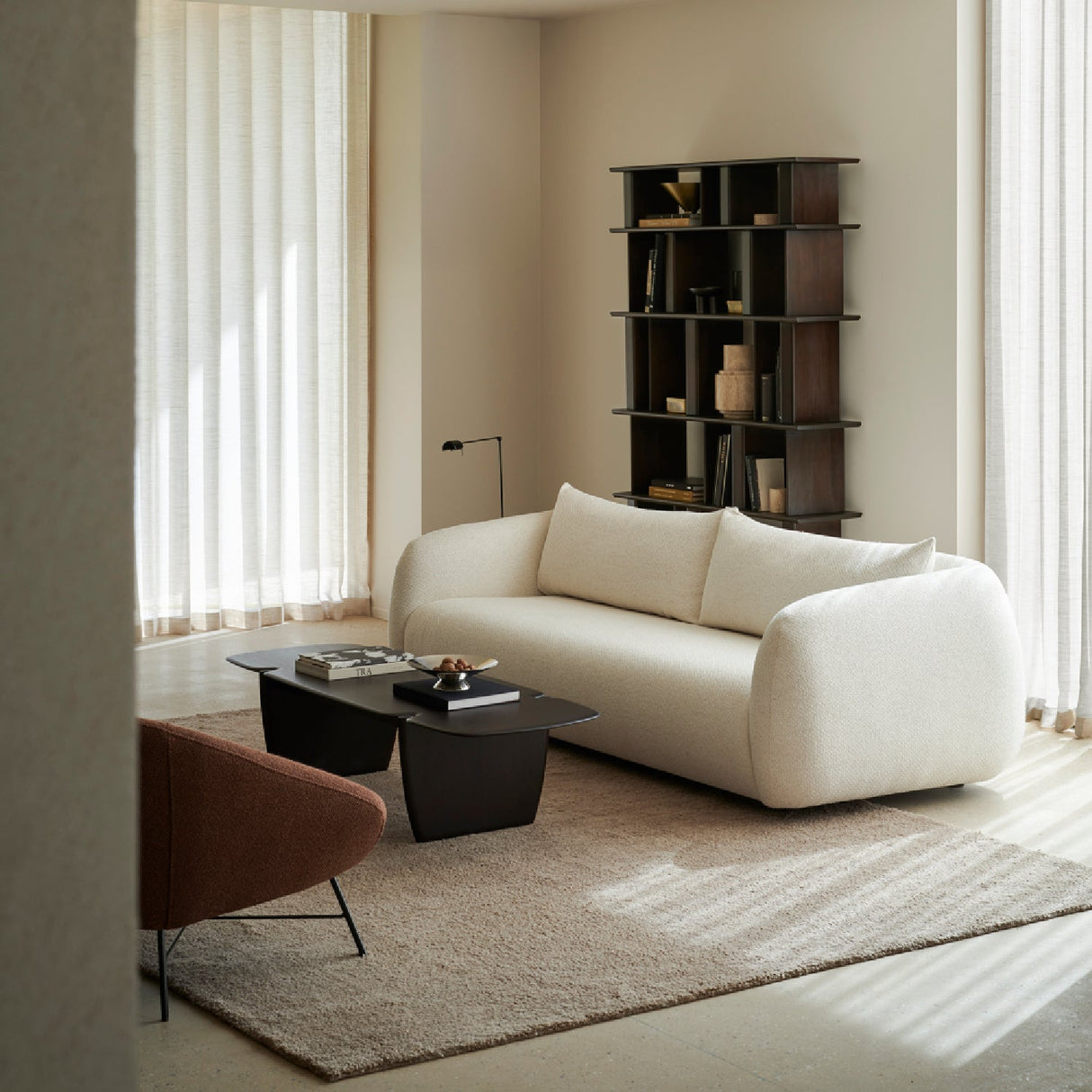 Fabric 3-Seater Sofa – Figur – upholstered finish angled view