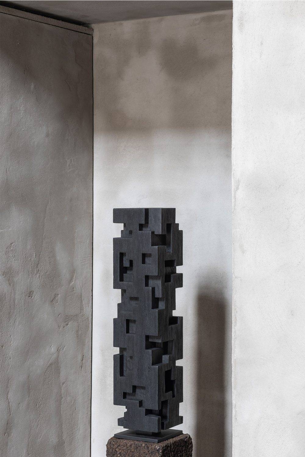 Black Teak Decorative Object | Ethnicraft Colonne | Oroa.com