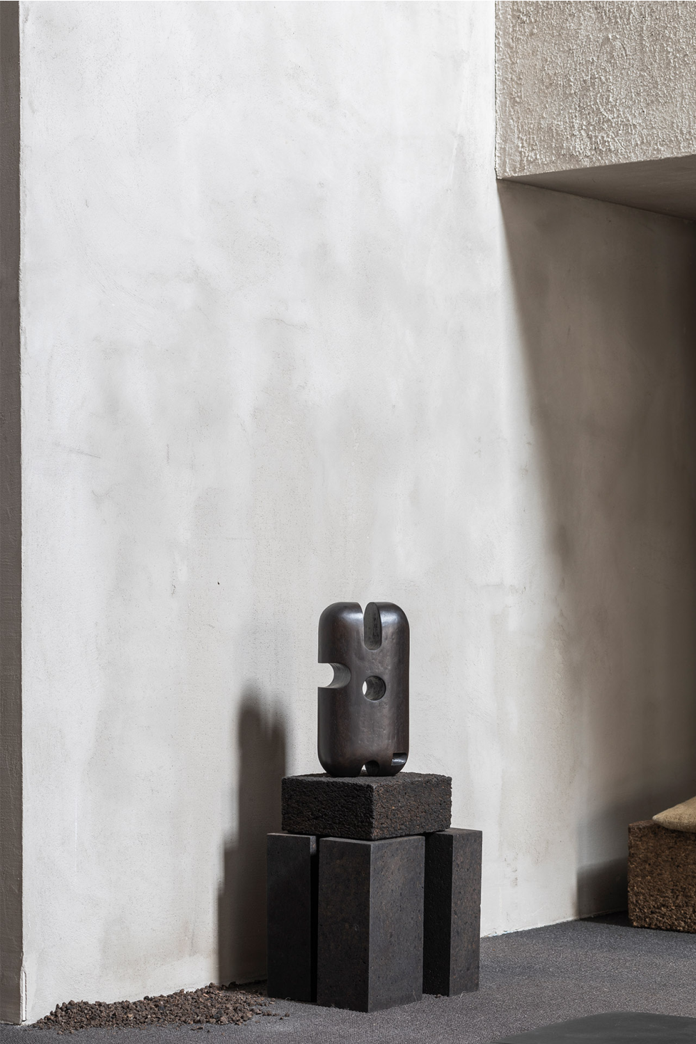 Handcrafted Mahogany Sculpture| Ethnicraft Extrusion Ovoid | Oroa.com