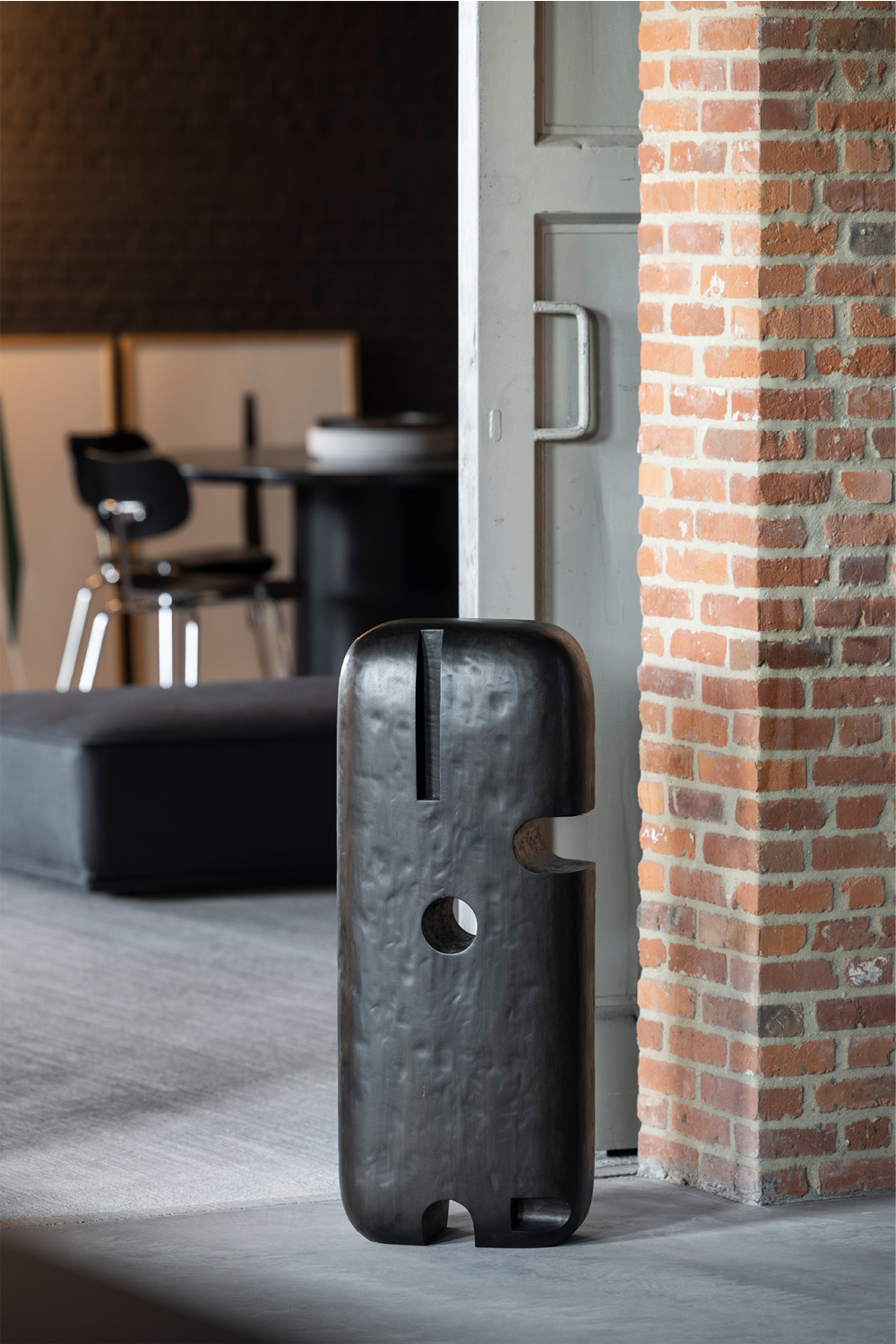 Handcrafted Mahogany Sculpture| Ethnicraft Extrusion Ovoid | Oroa.com