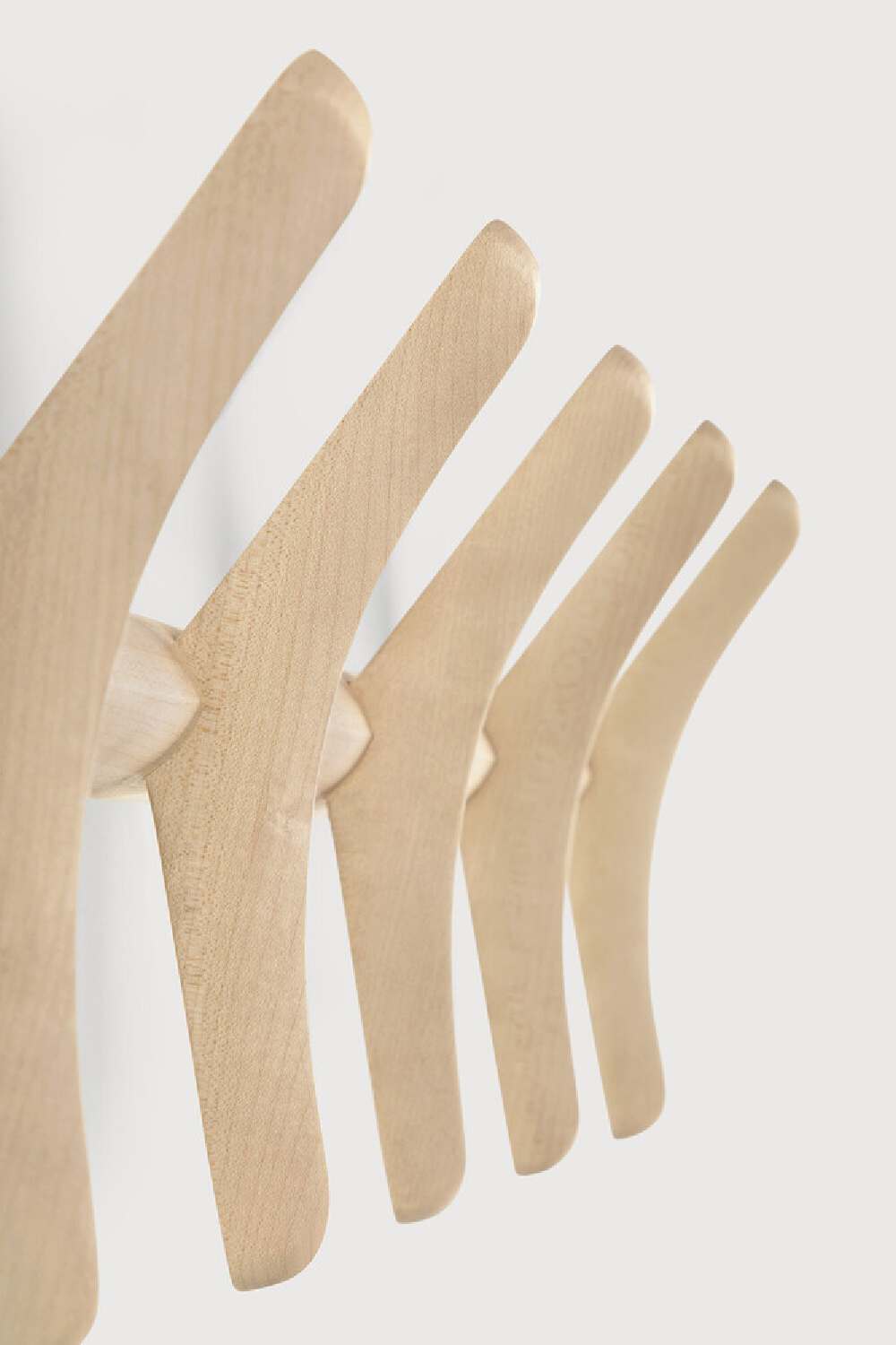 Mahogany Wall Coat Rack | Ethnicraft PI | Oroa.com
