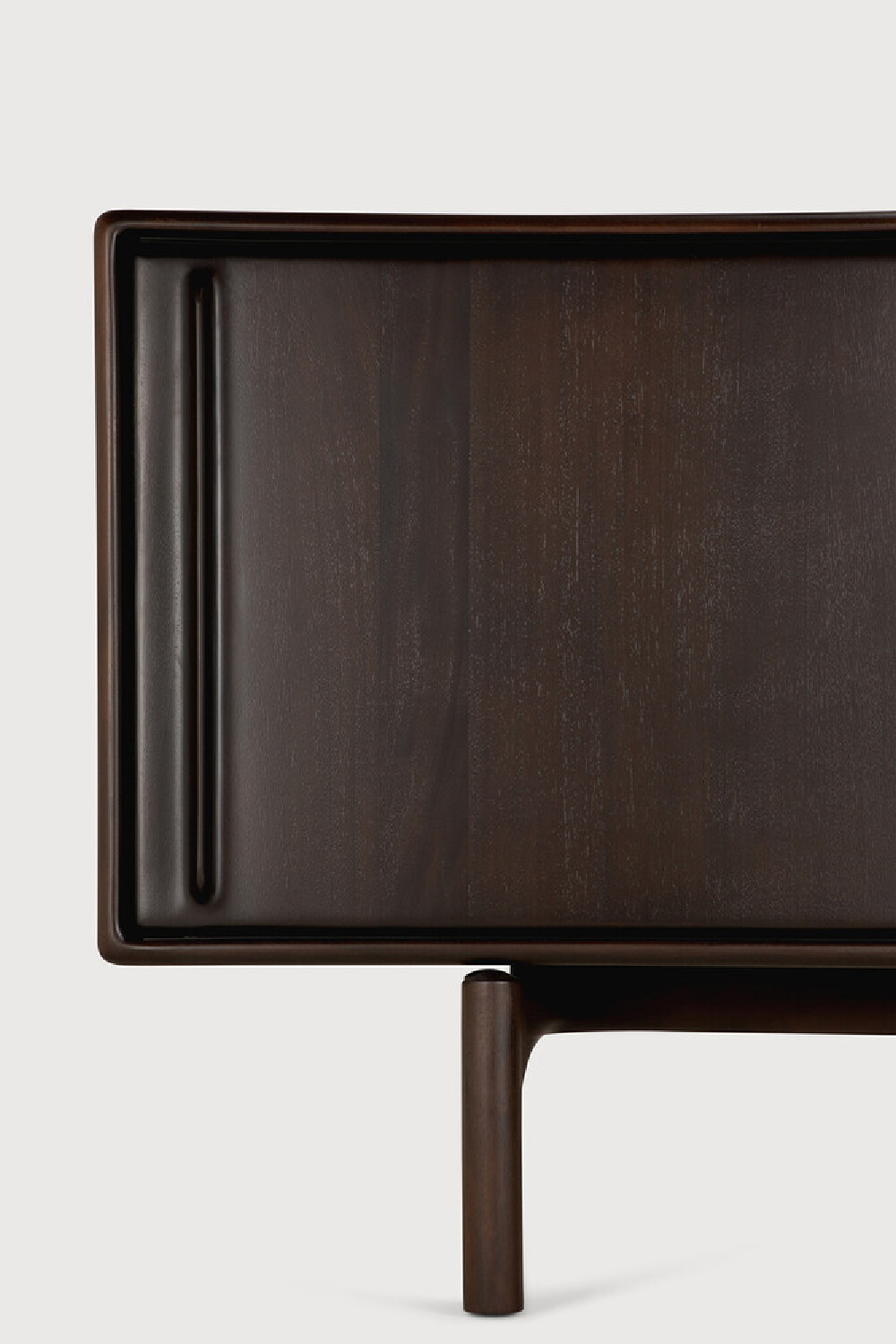 Sliding Door Mahogany Sideboard | Ethnicraft Flow | Oroa.com