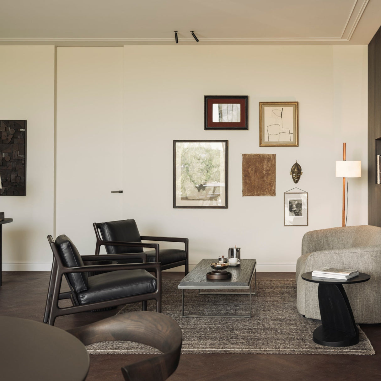 Brown Mahogany Lounge Chair | Ethnicraft Jack | Oroa.com