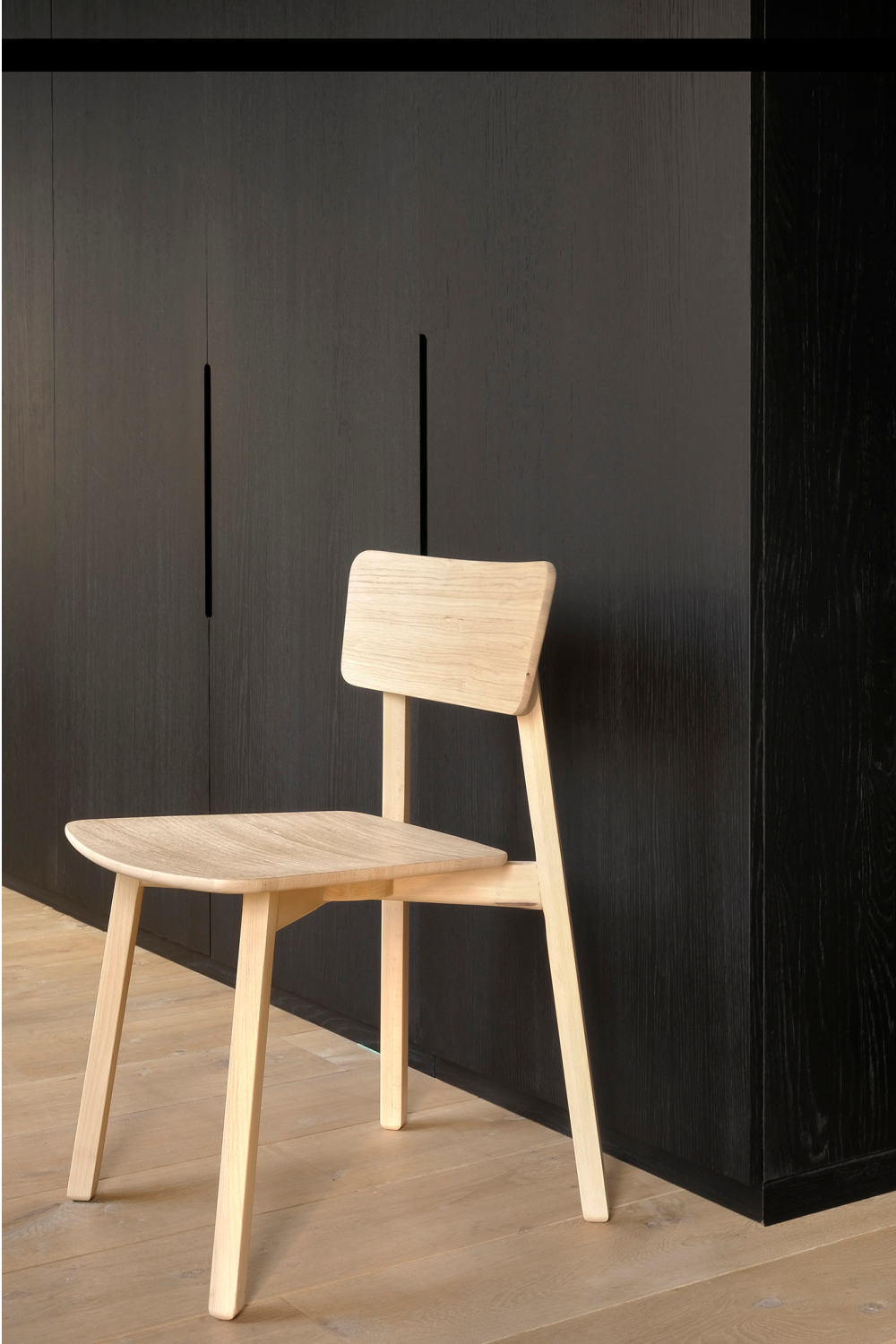 Oak Minimalist Dining Chair | Ethnicraft Casale | Oroa.com