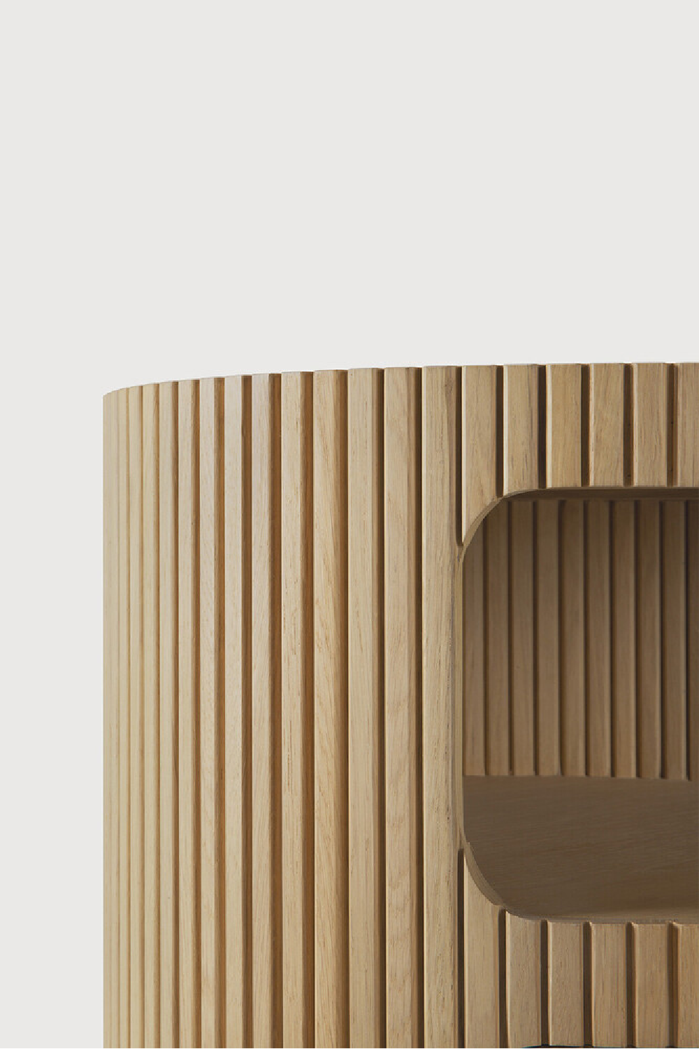 Pebble Top Curved Legs Desk | Ethnicraft Boomerang | Oroa.com