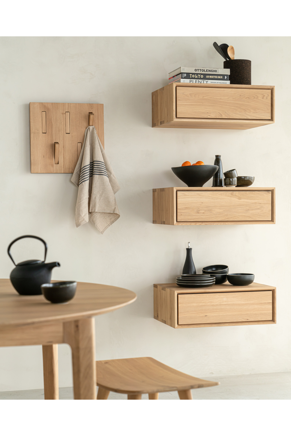 Solid Oak Nightstand | Ethnicraft Nordic II | OROA.com