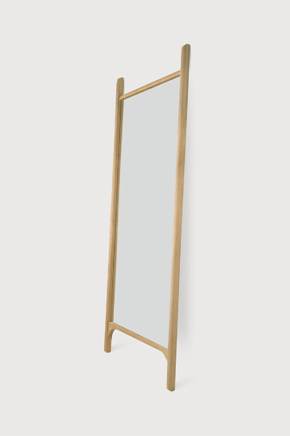 Oak Framed Floor Mirror | Ethnicraft PI | Oroa.com