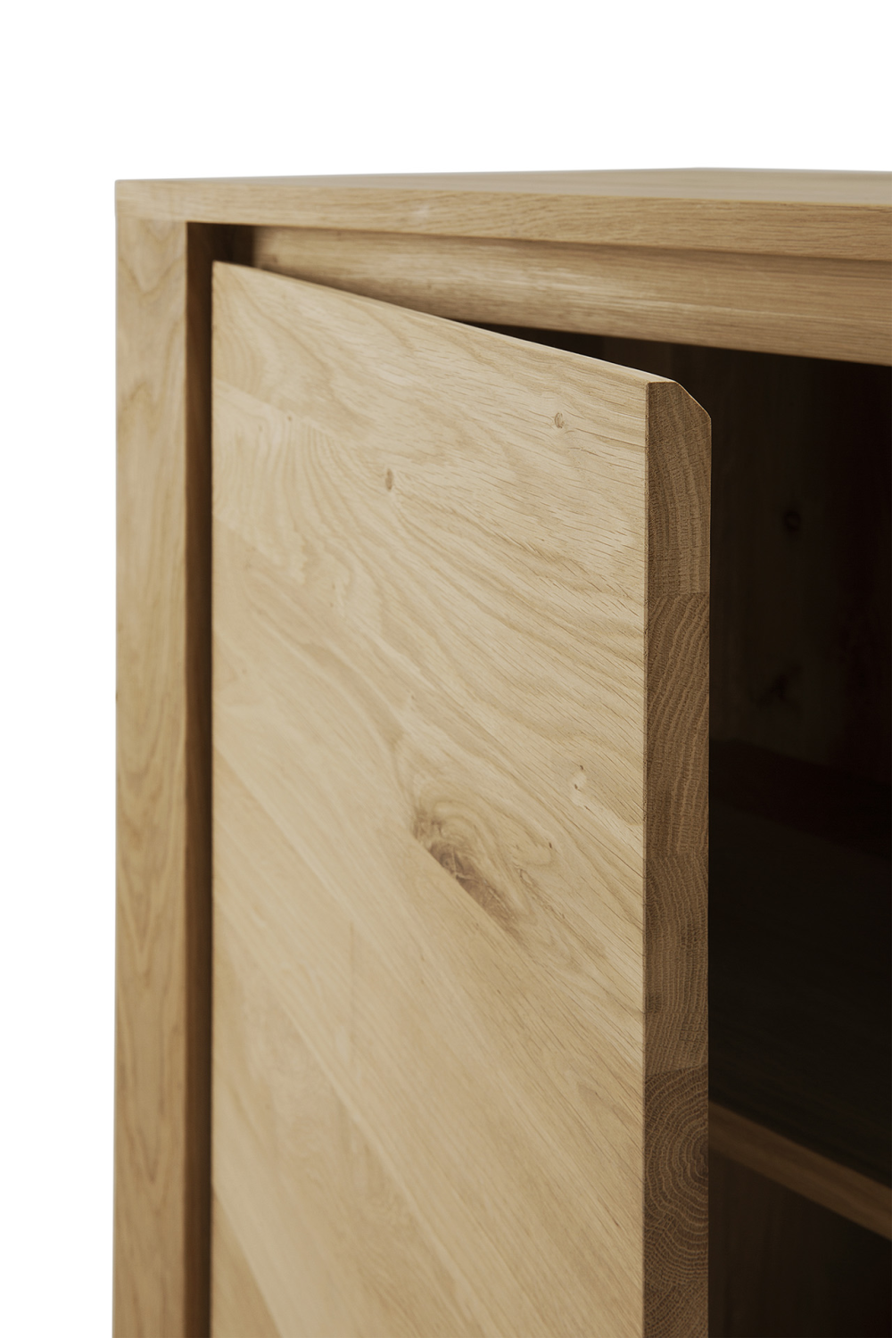 Oiled Oak Sideboard | Ethnicraft Shadow | OROA.com