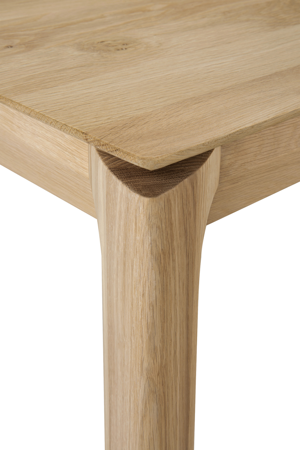 Varnished Oak Desk | Ethnicraft Bok | Oroa.com