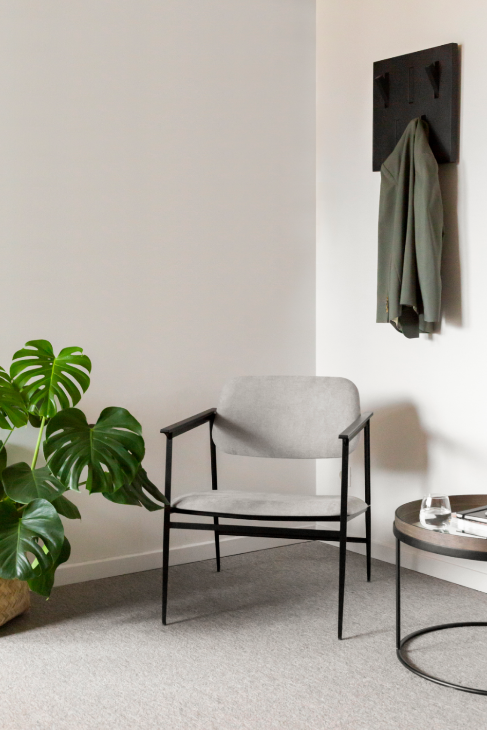 Solid Oak Wall Hanger | Ethnicraft Utilitile