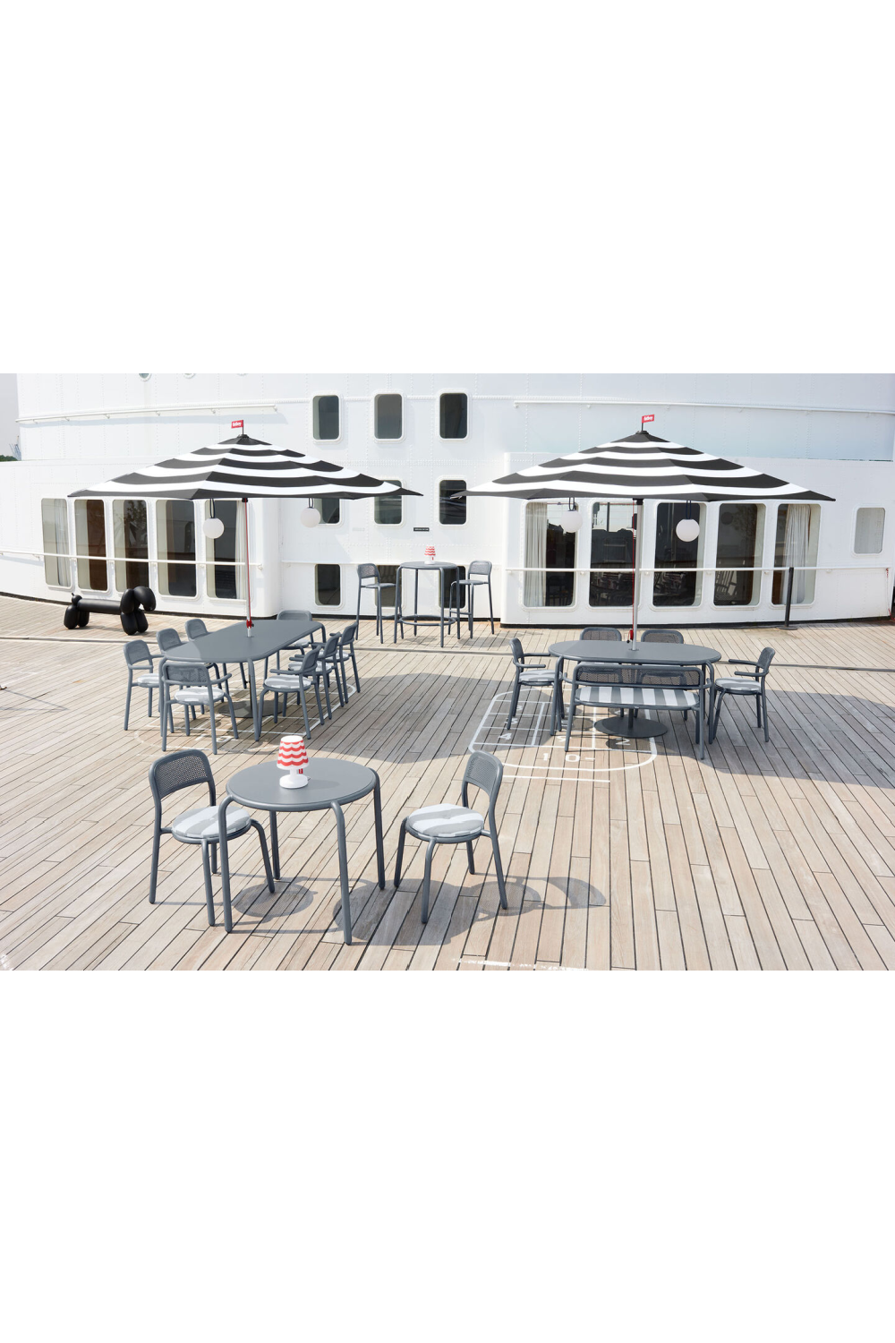 Aluminum Outdoor Armchair | Fatboy Toni | OROA.com