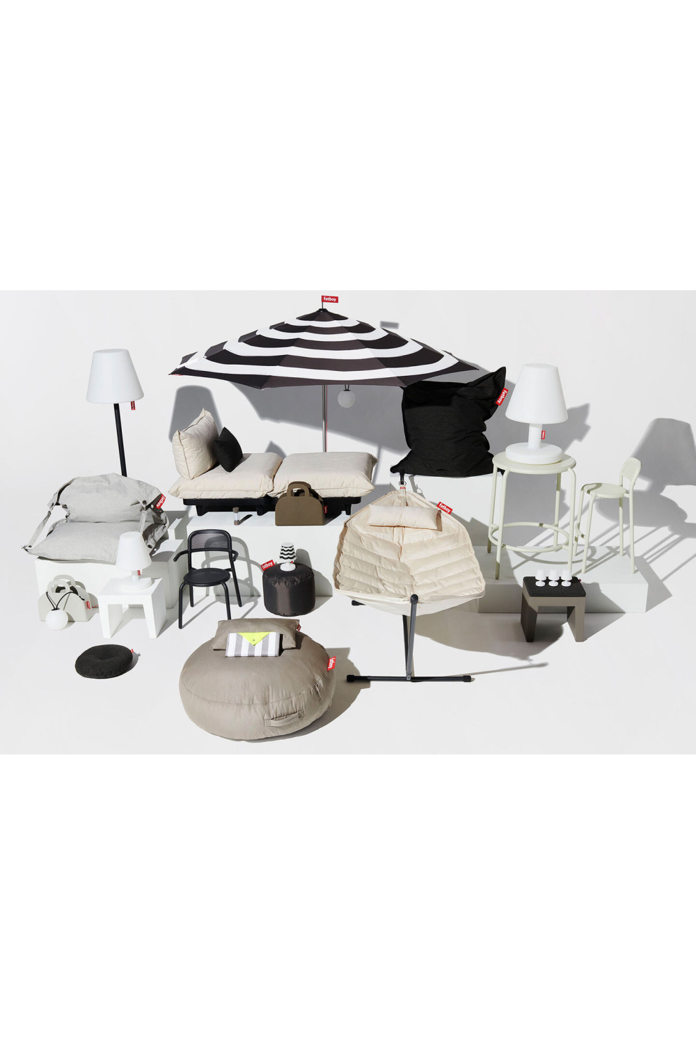 Cushioned Outdoor Daybed | Fatboy Paletti | OROA.com