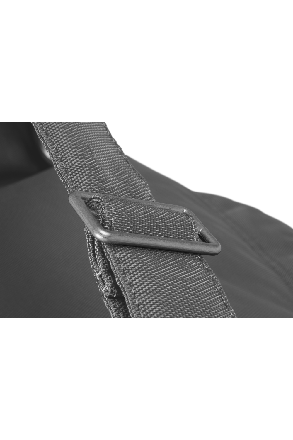 Strapped Bean Bag | Fatboy Buggle-Up | OROA.com