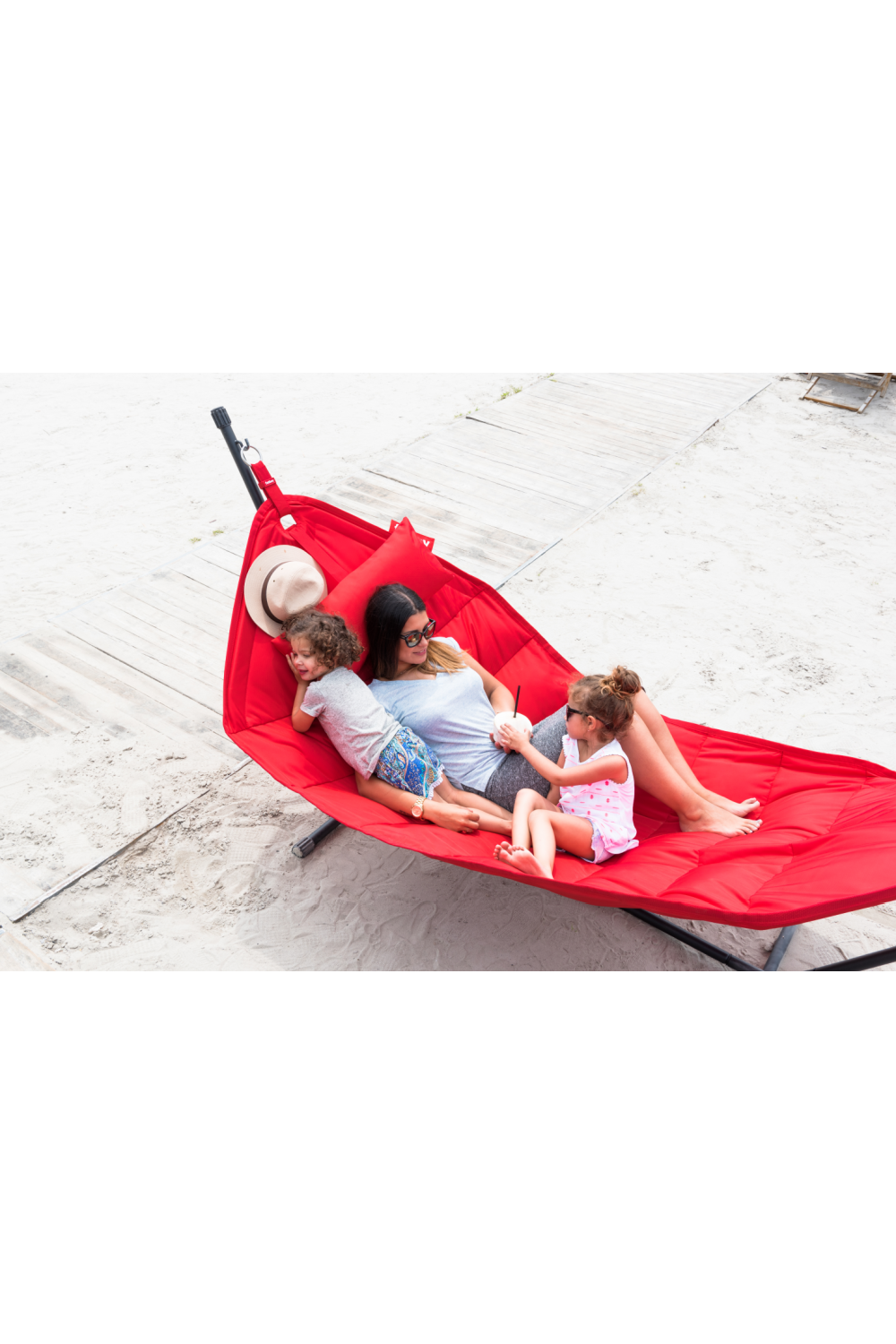 Portable Folding Hammock | Fatboy Headdemock | OROA.com