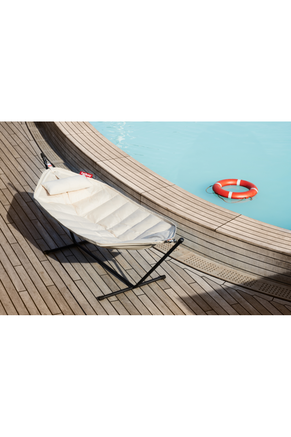 Black Rack Modern Hammock | Fatboy Headdemock Superb | OROA.com