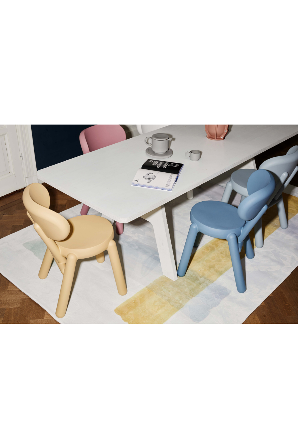 Modern Molded Chair | Fatboy Kaboom | OROA.com