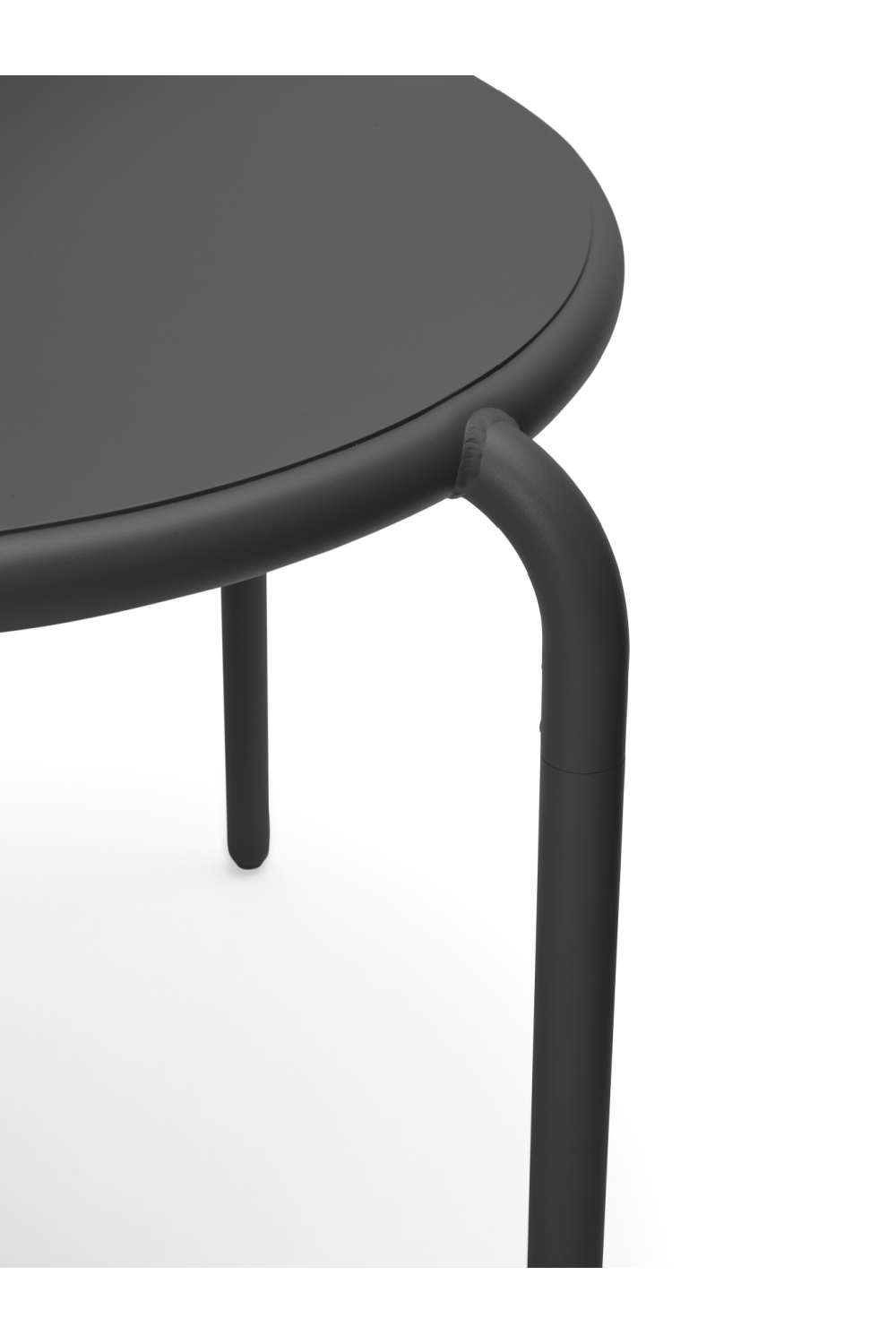 Contemporary Outdoor Dining Table | Fatboy Toni | OROA.com