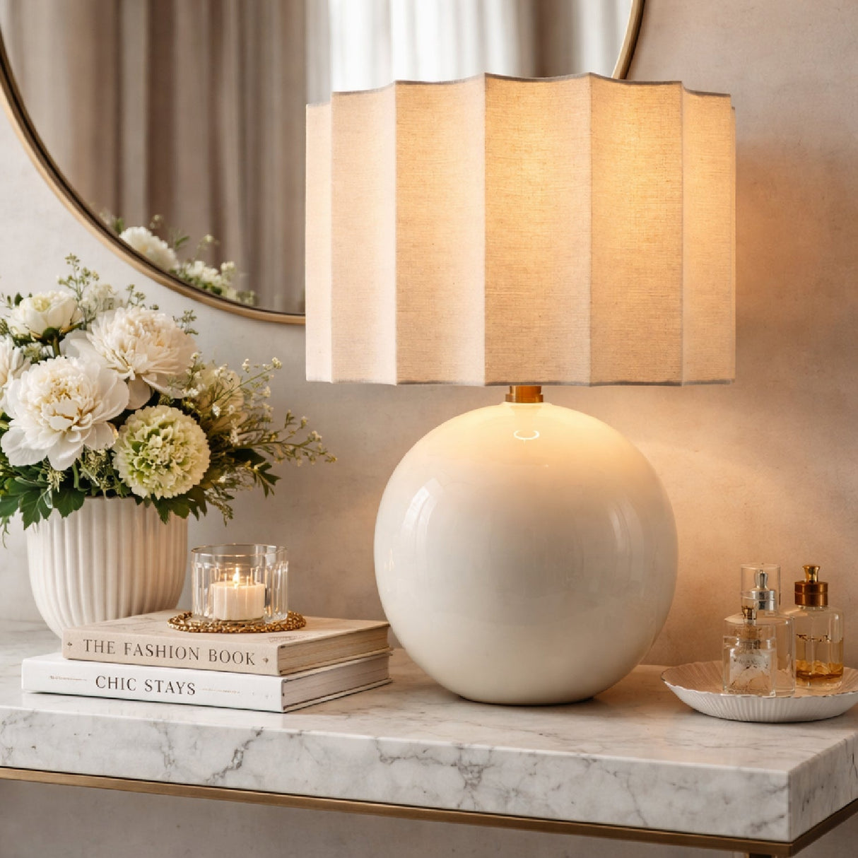 Modern European furniture - High-Gloss Ceramic Table Lamp- www.oroa.com
