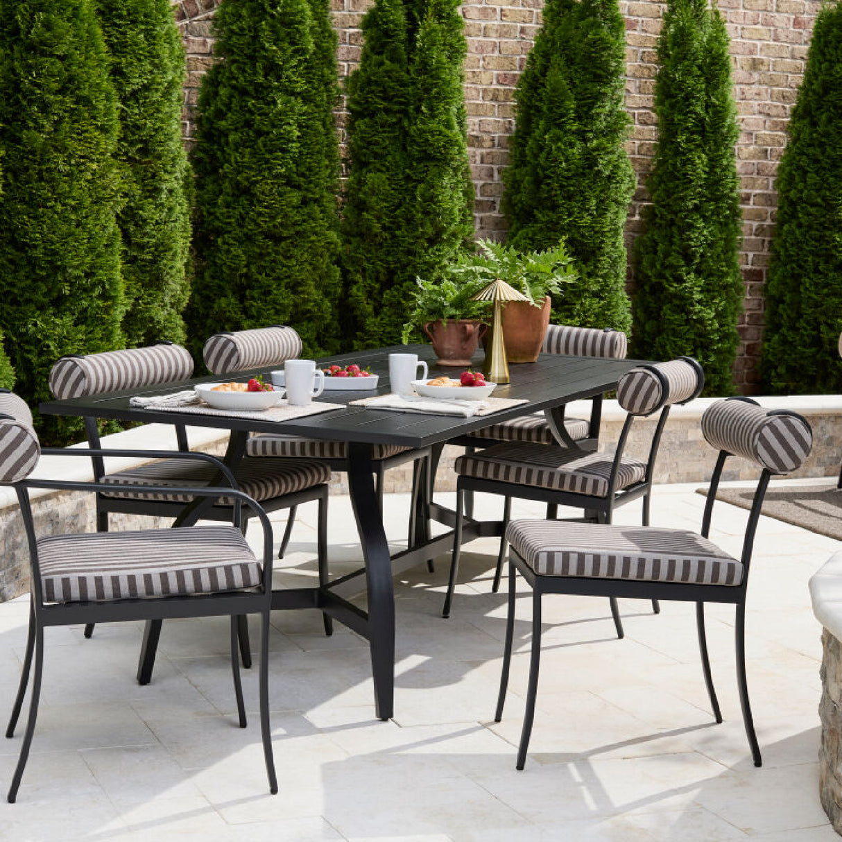 Modern European furniture - Black Aluminum Outdoor Dining Chair - www.oroa.com | Oroa.com