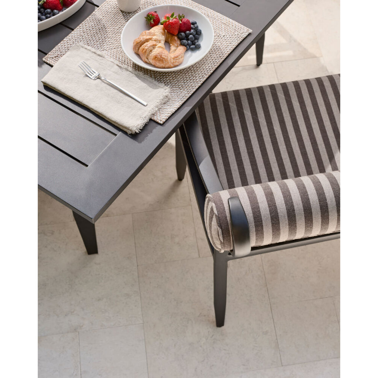Modern European furniture - Black Aluminum Outdoor Dining Chair - www.oroa.com