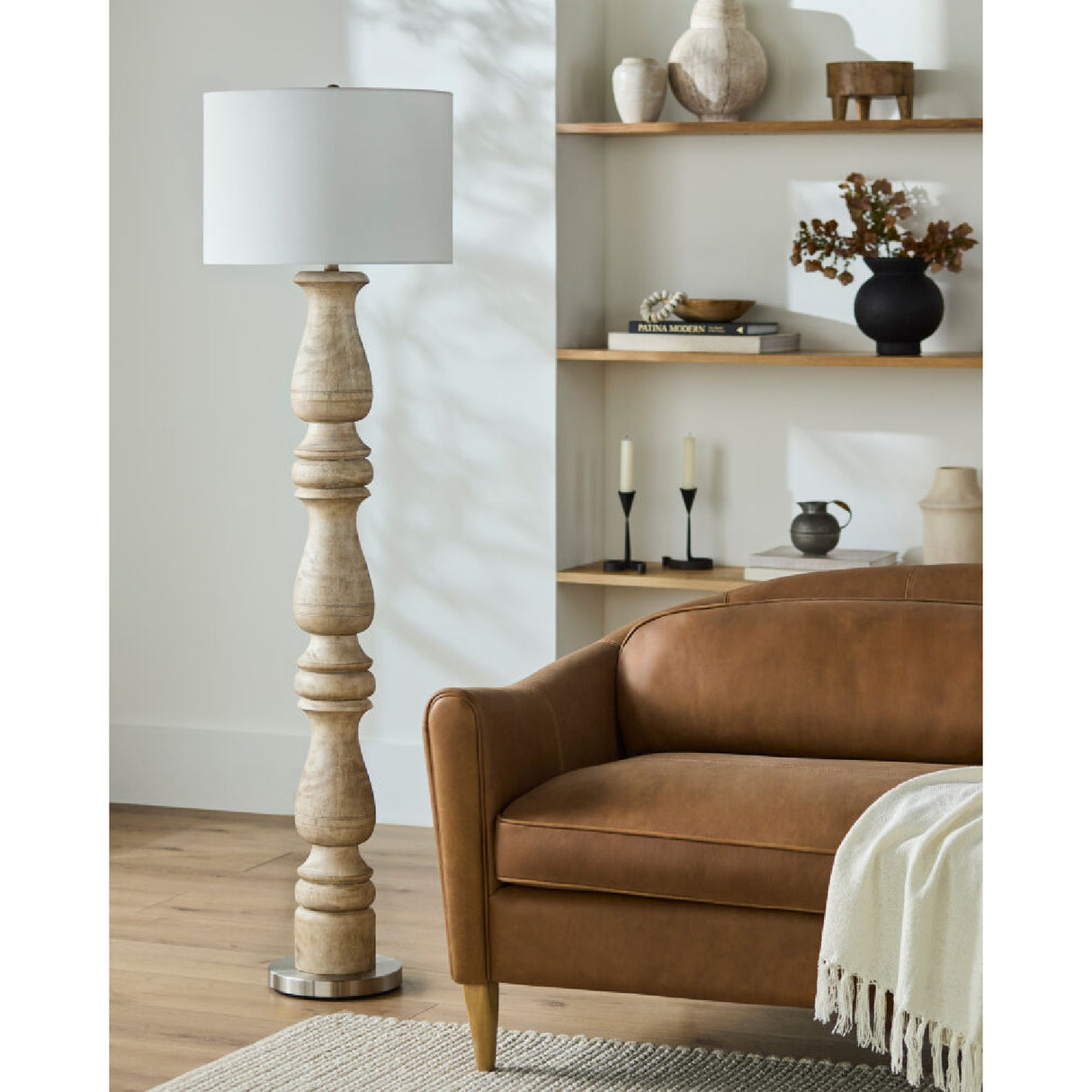 White Linen Accent Floor Lamp | Oroa.com