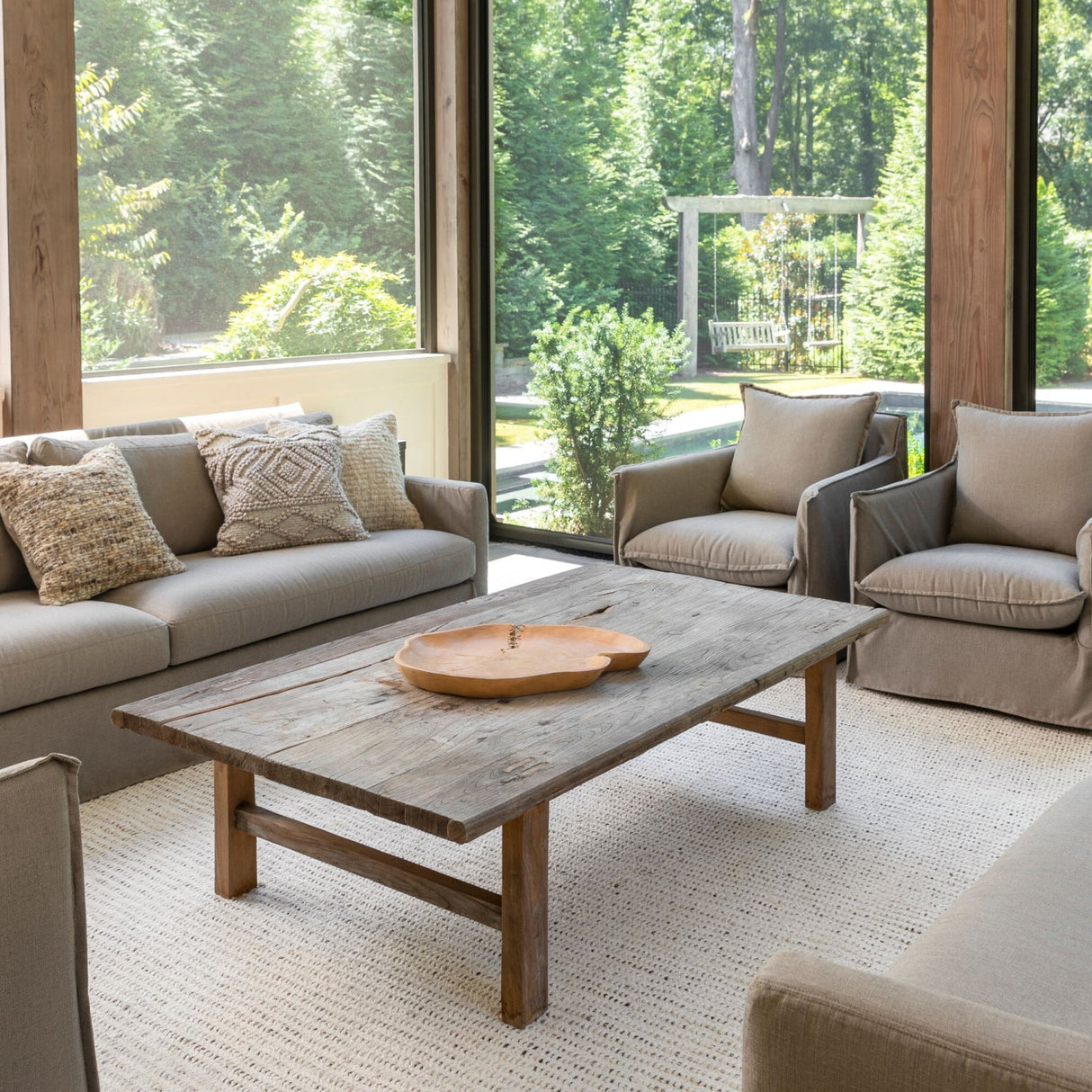 Modern European furniture - Hand-Woven Oval Area Rug - www.oroa.com