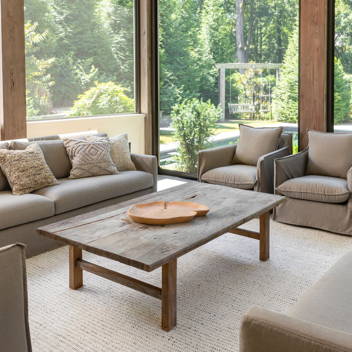 Modern European furniture - Hand-Woven Oval Area Rug - www.oroa.com | Oroa.com