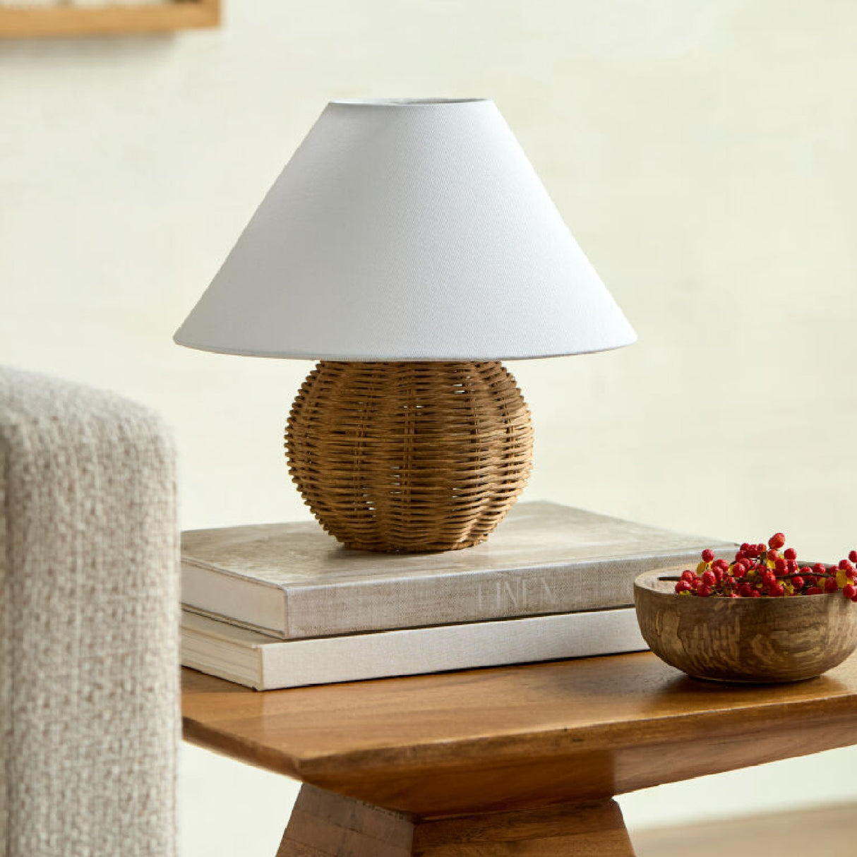 Round Rattan Accent Table Lamp | Oroa.com