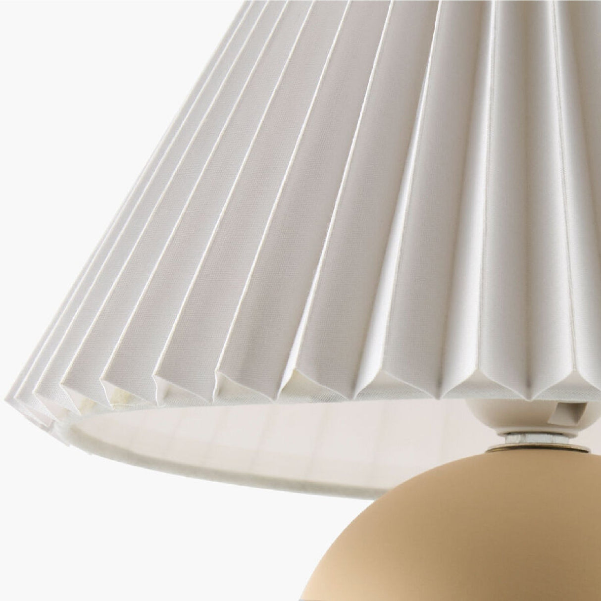 Modern European furniture - Pleated Linen Ceramic Table Lamp - www.oroa.com