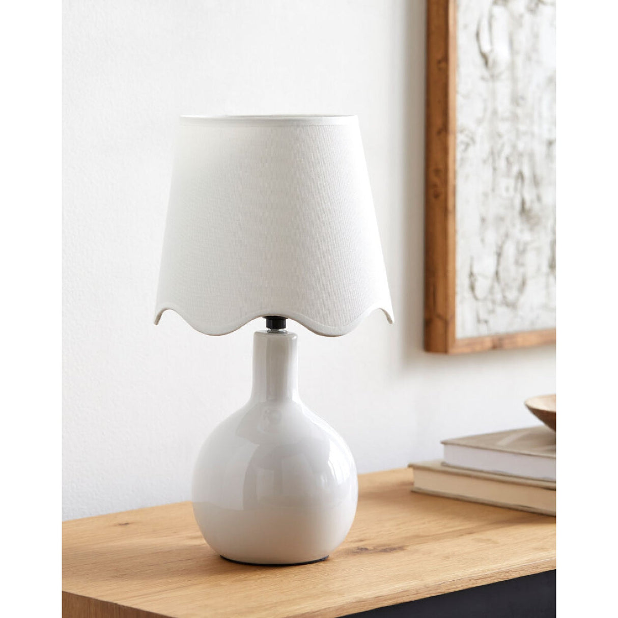Modern European furniture - Wavy-Edge Rattan Ceramic Table Lamp - www.oroa.com