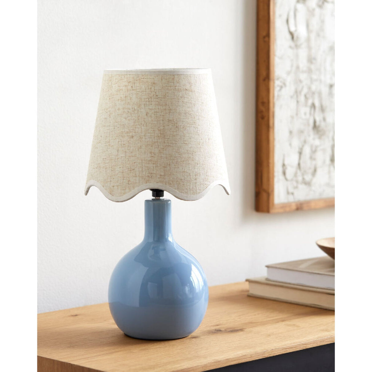 Modern European furniture - Wavy-Edge Rattan Ceramic Table Lamp - www.oroa.com