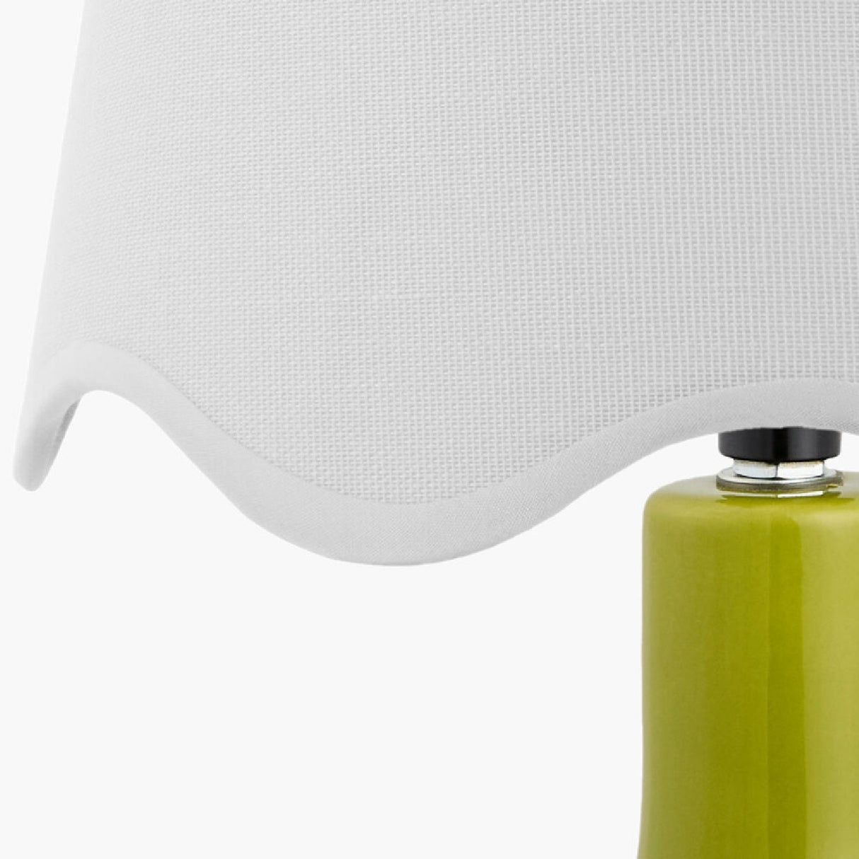 Modern European furniture - Wavy-Edge Rattan Ceramic Table Lamp - www.oroa.com